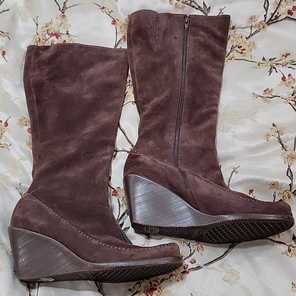 Brown Knee Boots by Aerosoles VERY COMFORTABLE